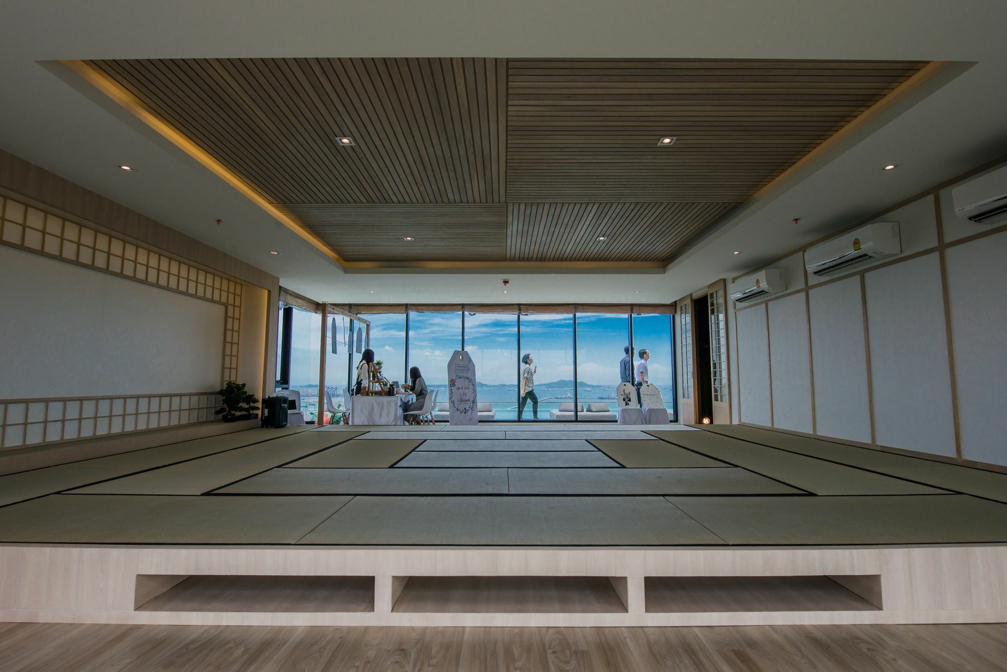 Knightsbridge The Ocean Sriracha By Crown Residence Si Racha Exterior foto